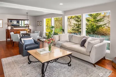 9630 NE 35th Place, Clyde Hill, WA 98004 - Photo 4