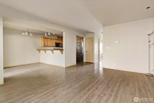 210 SE Melrose Dr, Oak Harbor, WA 98277 - Photo 8