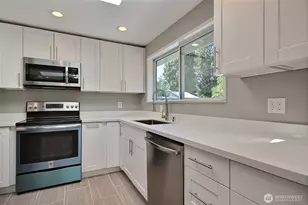 310 9th Ave, Kirkland, WA 98033 - Photo 8