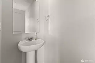 13477 195 St E, Graham, WA 98338 - Photo 8