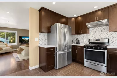 4605 49th Avenue S, Seattle, WA 98118 - Photo 12