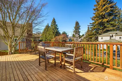 4605 49th Avenue S, Seattle, WA 98118 - Photo 28