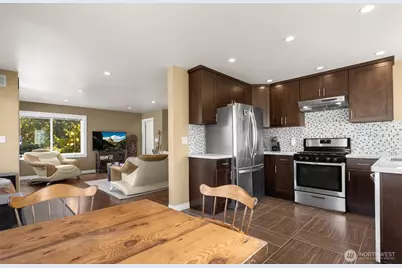 4605 49th Avenue S, Seattle, WA 98118 - Photo 10