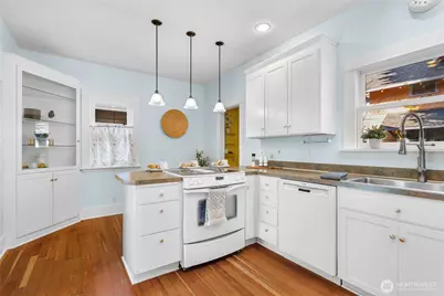 2815 S 8th Street, Tacoma, WA 98405 - Photo 18