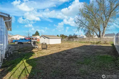 116 SW 9th Street, College Place, WA 99324 - Photo 22