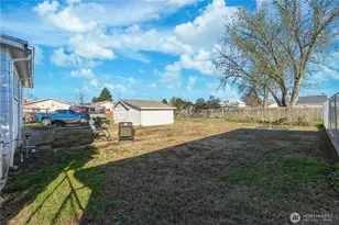 116 SW 9th St, College Place, WA 99324 - Photo 22