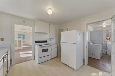 116 SW 9th Street, College Place, WA 99324 - Photo 14