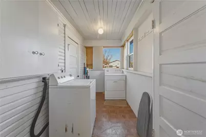 116 SW 9th Street, College Place, WA 99324 - Photo 16