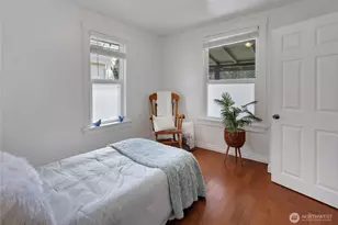 302 Van Trump Ave NE, Yelm, WA 98597 - Photo 8