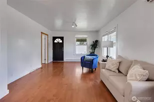 302 Van Trump Ave NE, Yelm, WA 98597 - Photo 10