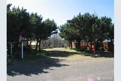 33117 H Place, Ocean Park, WA 98640 - Photo 2