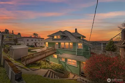 900 N Garden, Bellingham, WA 98225 - Photo 2