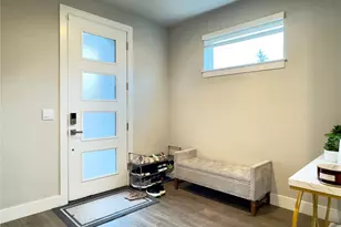 6302 SW 206th Pl, Lynnwood, WA 98036 - Photo 2