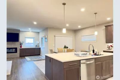 6302 SW 206th Pl, Lynnwood, WA 98036 - Photo 6