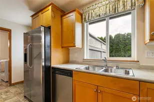 617 Sunflower Ln, Bellingham, WA 98226 - Photo 14