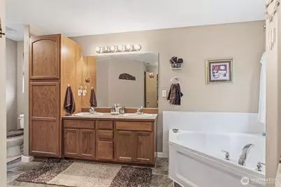 260 Trinity Drive, Castle Rock, WA 98611 - Photo 20