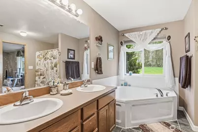 260 Trinity Drive, Castle Rock, WA 98611 - Photo 22