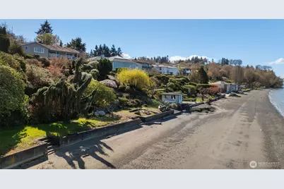 29903 Marine View Dr SW, Federal Way, WA 98023 - Photo 26