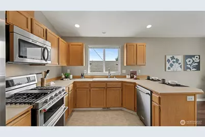 132 76th Place SW, Everett, WA 98203 - Photo 18