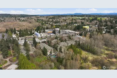 7711 NE 175th Street #C103, Kenmore, WA 98028 - Photo 32