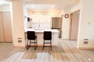 1001 W Casino Rd, Everett, WA 98204 - Photo 6