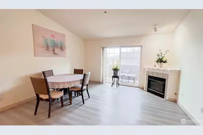 1001 W Casino Road #G303, Everett, WA 98204 - Photo 2