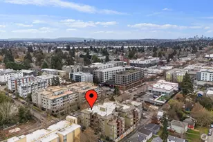 8745 Greenwood Ave N, Seattle, WA 98103 - Photo 22