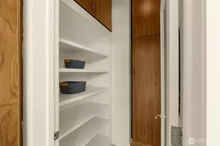 6007 Hazelwood Ln SE, Bellevue, WA 98006 - Photo 20