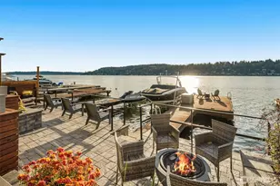 6007 Hazelwood Ln SE, Bellevue, WA 98006 - Photo 6