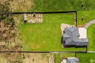 1395 Vlg Hts Pl, Camano Island, WA 98282 - Photo 34