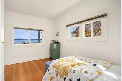 5430 Rockaway Beach Road NE, Bainbridge Island, WA 98110 - Photo 18