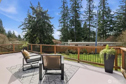 111 NW 180th Street, Shoreline, WA 98177 - Photo 28