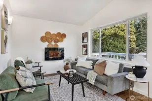 7737 12th Ave SW, Seattle, WA 98106 - Photo 4