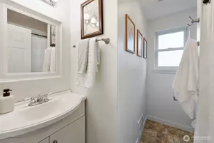 7737 12th Ave SW, Seattle, WA 98106 - Photo 24