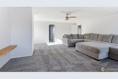 728 E Heritage Loop, La Center, WA 98629 - Photo 24