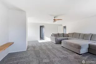 728 E Heritage Loop, La Center, WA 98629 - Photo 24