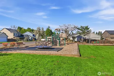 728 E Heritage Loop, La Center, WA 98629 - Photo 38