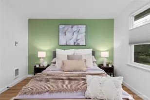 909 N 170th St, Shoreline, WA 98133 - Photo 18