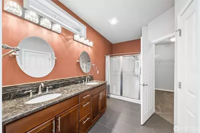 14509 Knoll Park Drive E, Bonney Lake, WA 98391 - Photo 18