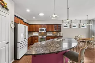 14509 Knoll Park Dr E, Bonney Lake, WA 98391 - Photo 8