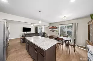 6422 198th St E, Spanaway, WA 98387 - Photo 10