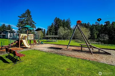 10315 Riviera Drive, Anderson Island, WA 98303 - Photo 40