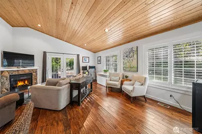 10315 Riviera Drive, Anderson Island, WA 98303 - Photo 16