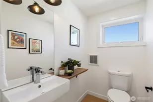 1556 S Pearl St, Seattle, WA 98108 - Photo 12