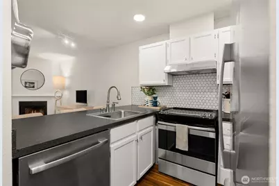 211 Summit Avenue E #S114, Seattle, WA 98102 - Photo 4