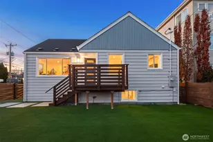 1016 NW 85th St, Seattle, WA 98117 - Photo 2