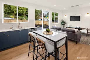 2755 NW 90th St, Seattle, WA 98117 - Photo 14