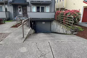 8830 Nesbit Ave N, Seattle, WA 98103 - Photo 4