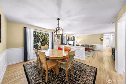 20714 NE 43rd Street, Sammamish, WA 98074 - Photo 12