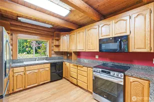 12832 Burn Rd, Arlington, WA 98223 - Photo 10